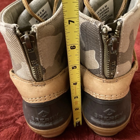 Sperry Camouflage and Brown Duck Rain Boots Sz 6 - Picture 7 of 7